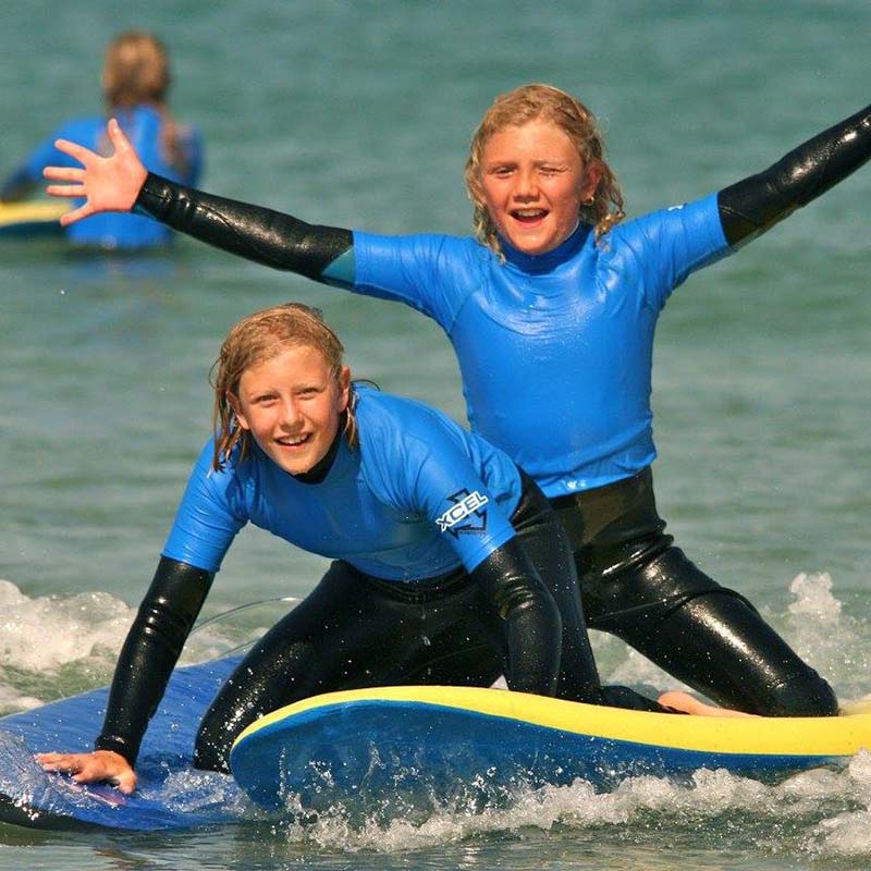 Create long lasting memories for you and your family with the Guernsey surf school at Vazon bay